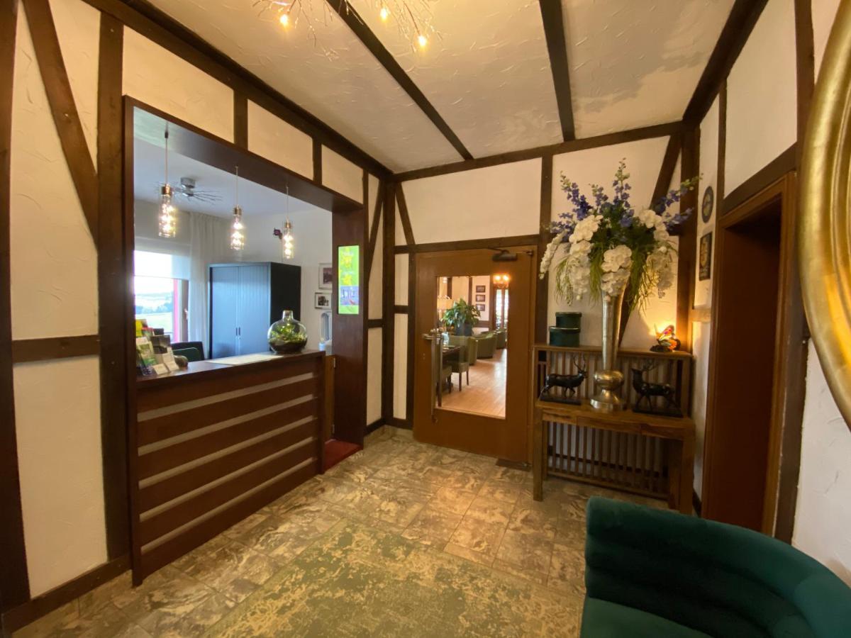 Boutique Hotel Restaurant Hollerather Hof Гелленталь Екстер'єр фото