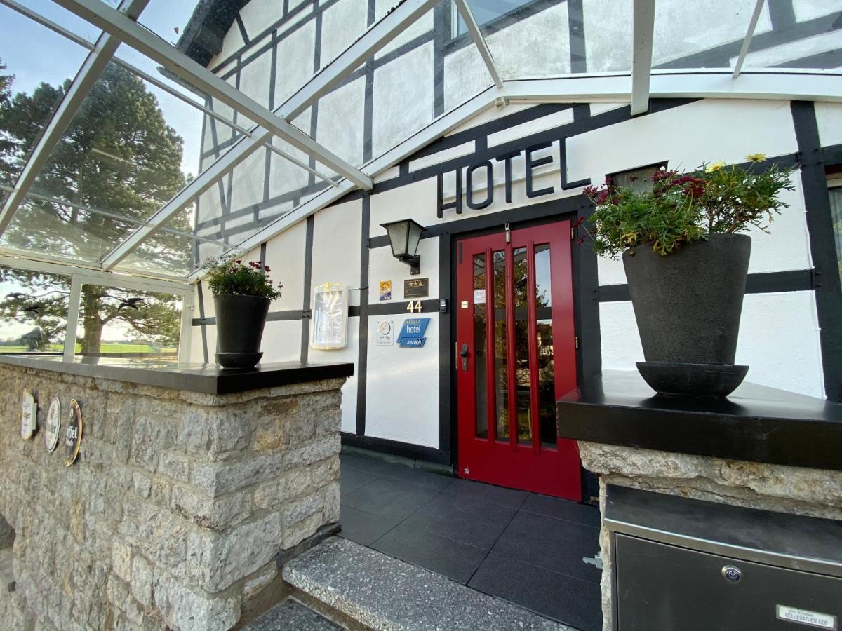 Boutique Hotel Restaurant Hollerather Hof Гелленталь Екстер'єр фото