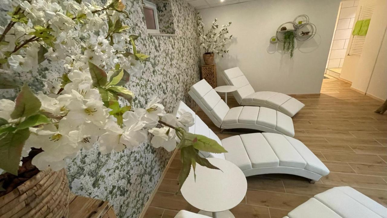 Boutique Hotel Restaurant Hollerather Hof Гелленталь Екстер'єр фото